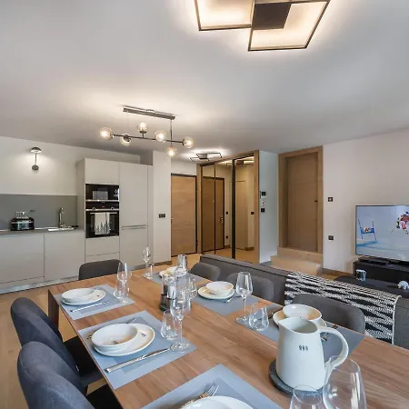 Avec Piscine, Salle De Sport Et Parking Couvert - Fr-1-569-105 דירה *